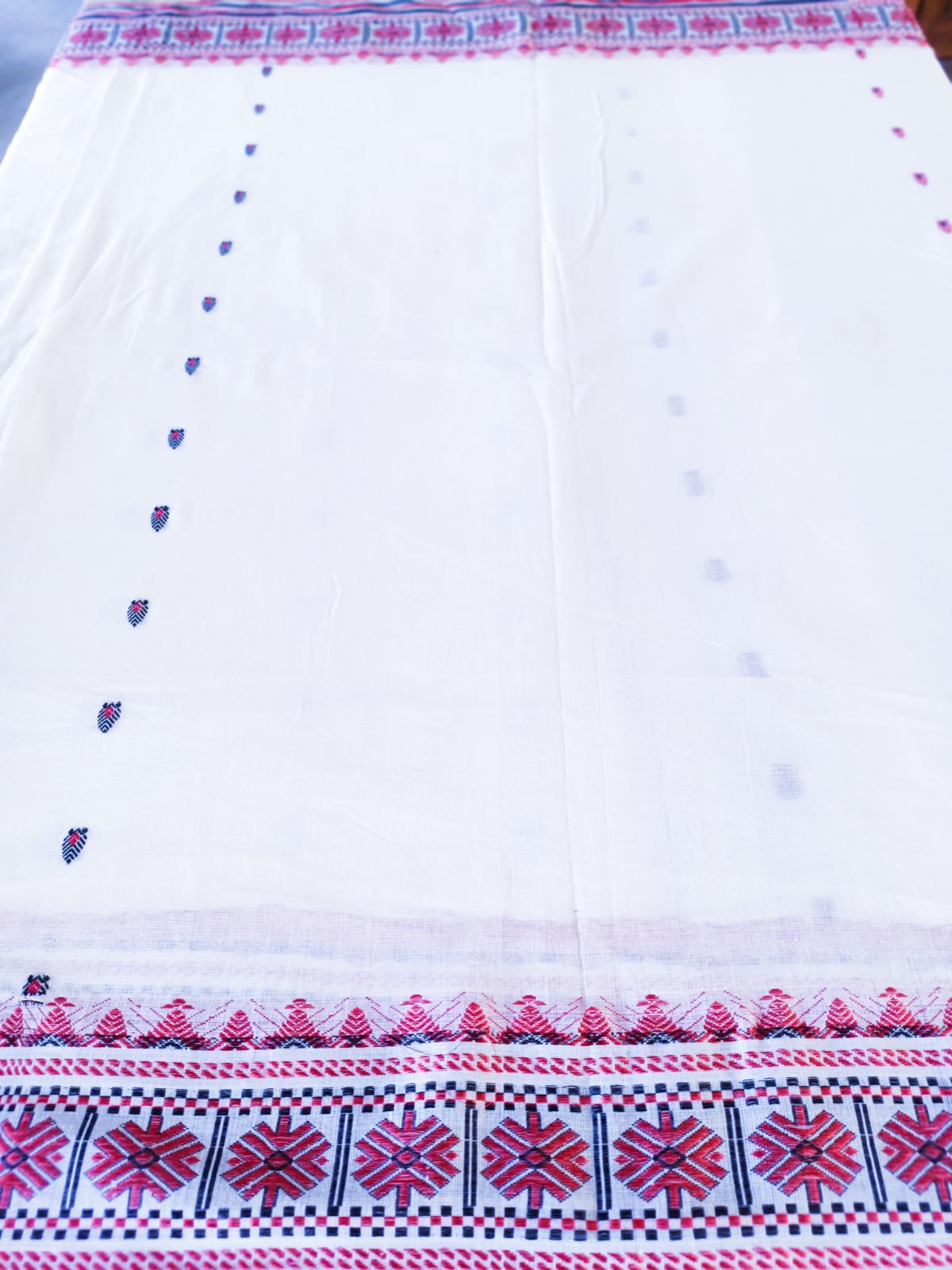 Assam Cotton Jamdani Saree - White