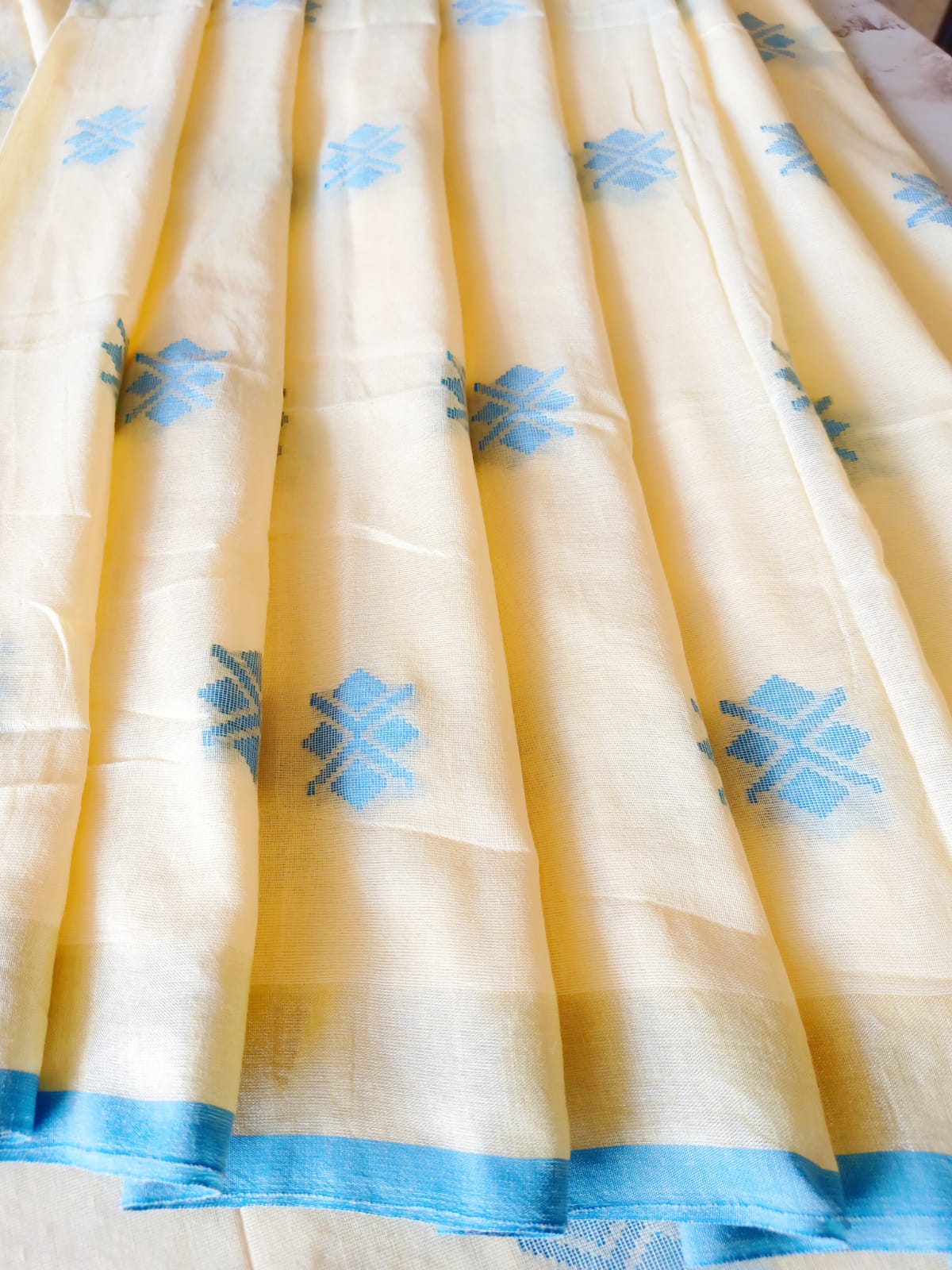 Cotton All Over Buti Saree - Cream