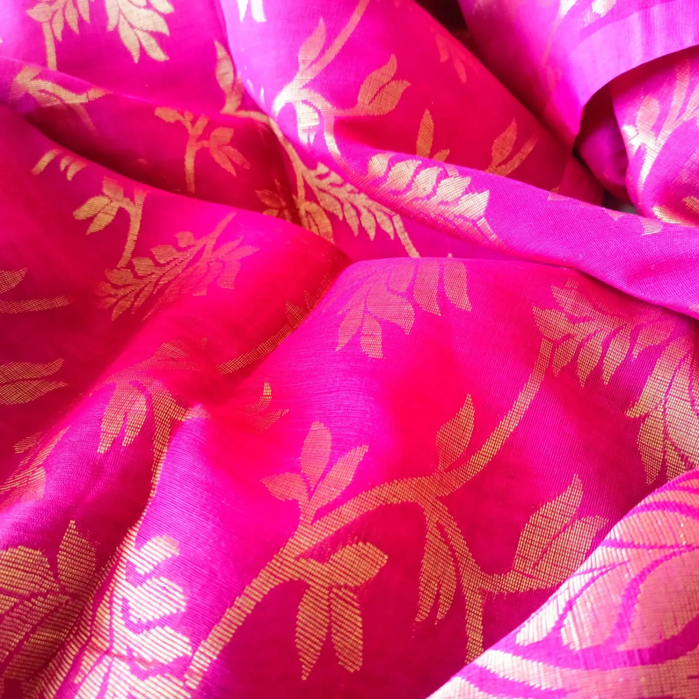 All over Banarasi Zari Jaal Linen Saree - Rani Pink